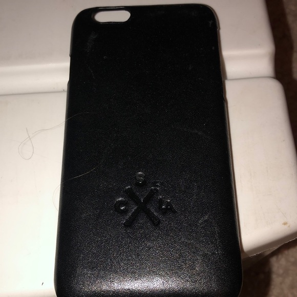 IPHONE 6S,7/8 air magnet black leather phone case like new strong hold - Picture 1 of 3